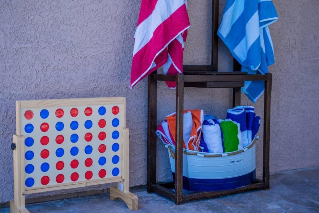 Fab Phx Getaway W/ Pool & Fire Pit Βίλα Φοίνιξ Εξωτερικό φωτογραφία