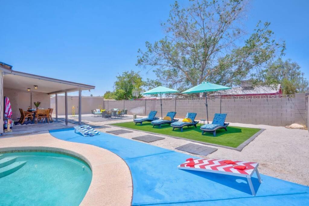 Fab Phx Getaway W/ Pool & Fire Pit Βίλα Φοίνιξ Εξωτερικό φωτογραφία