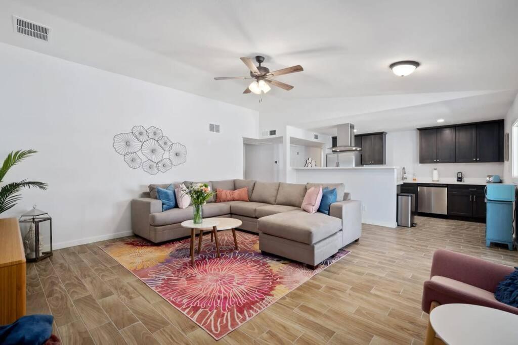 Fab Phx Getaway W/ Pool & Fire Pit Βίλα Φοίνιξ Εξωτερικό φωτογραφία