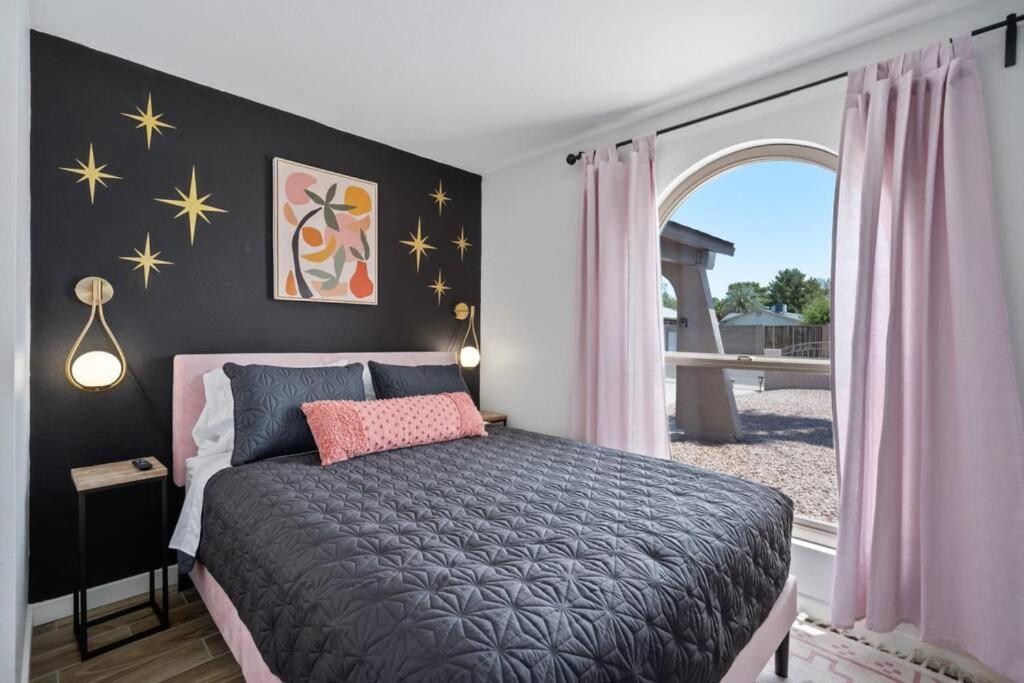 Fab Phx Getaway W/ Pool & Fire Pit Βίλα Φοίνιξ Εξωτερικό φωτογραφία