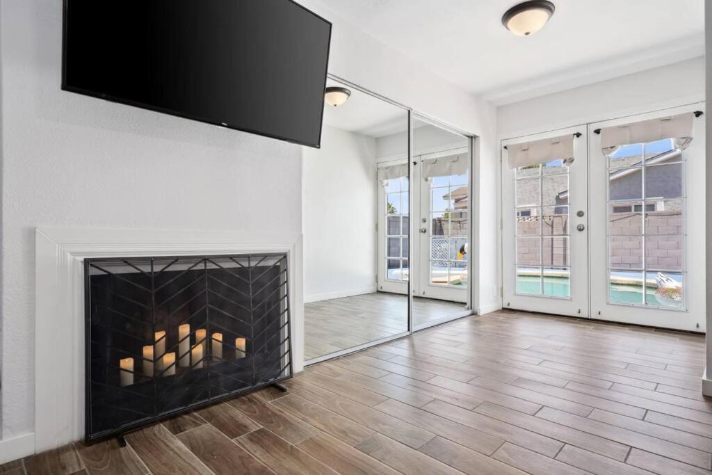 Fab Phx Getaway W/ Pool & Fire Pit Βίλα Φοίνιξ Εξωτερικό φωτογραφία
